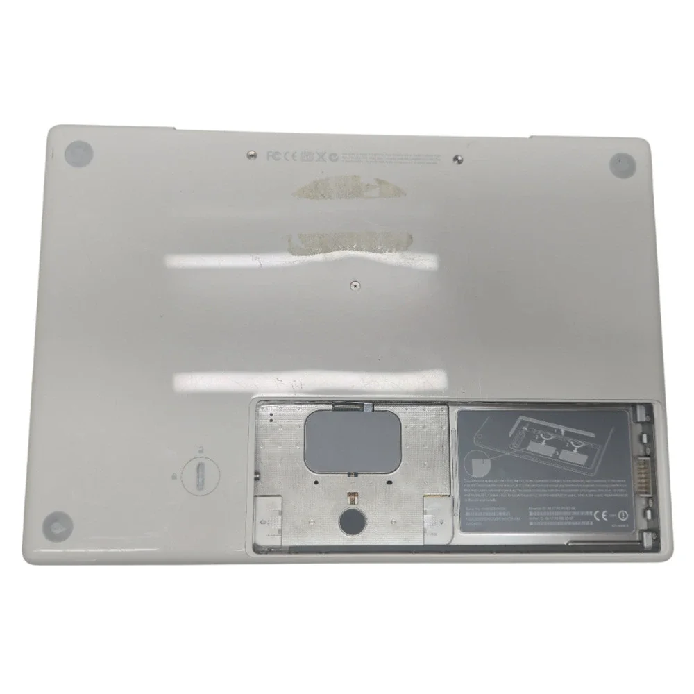 Apple MacBook A1181 13.3